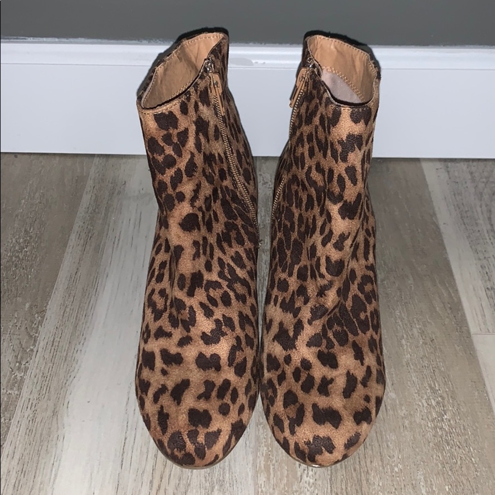 Leopard Booties - Picture 2 of 6